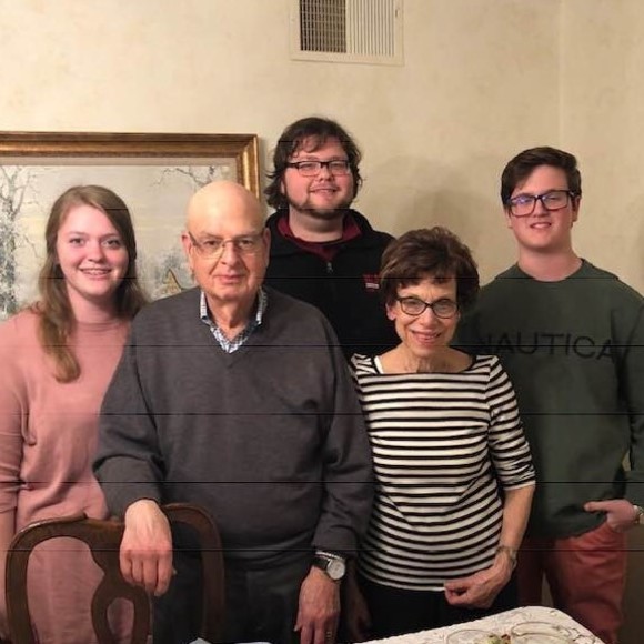 Meet your Posher, Michele - Picture 1 of 1